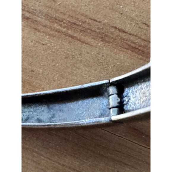 Silver Bangle Bracelet Red Green Stone Inlays & Safety Chain - Picture 10 of 10